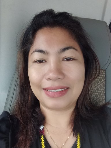 Lorna Lynn, 42