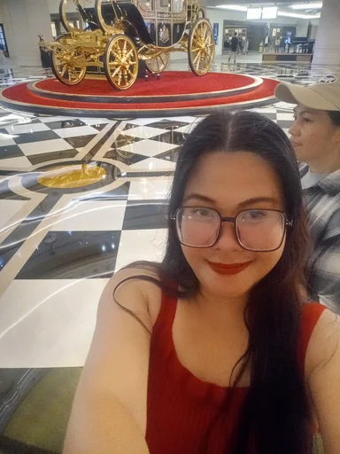 Maya, 43