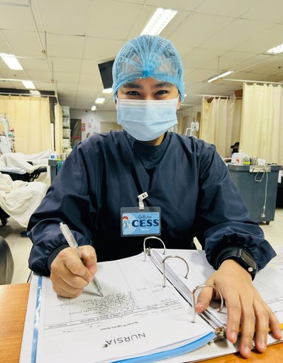 Cess N. Espinosa, 40