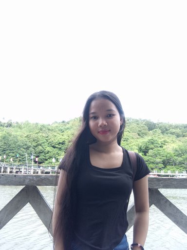Joan , 23