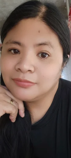 Andrea, 44