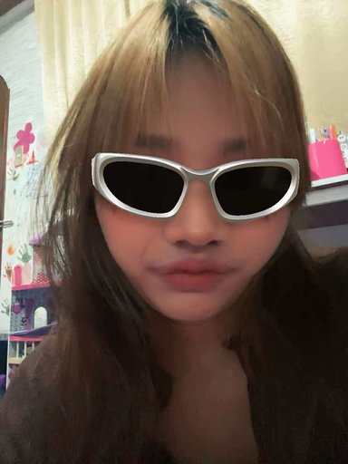 Ella, 21
