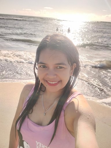 Celia, 32