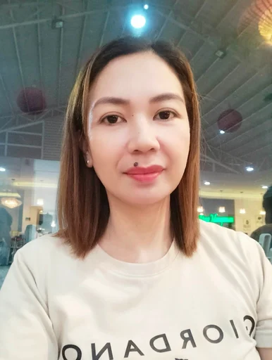 Anne, 40