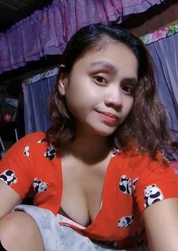 Rose, 38