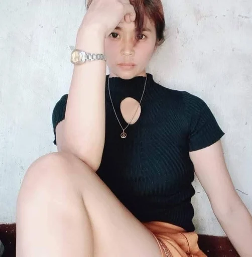 Ana, 27