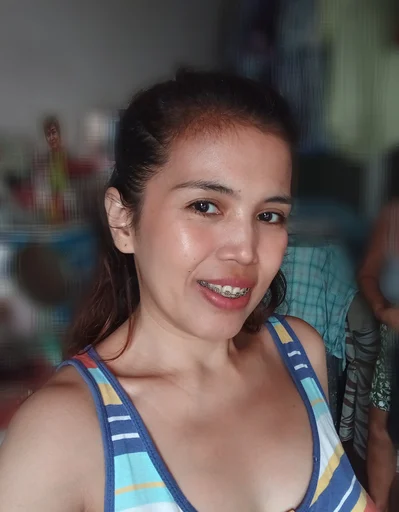 Ivy, 43