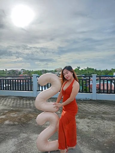 Regine, 21