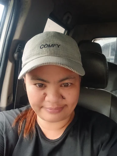 Ailyn, 42