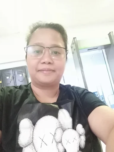 Jennylyn, 41
