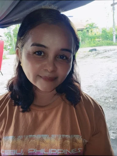 Evelyn, 40