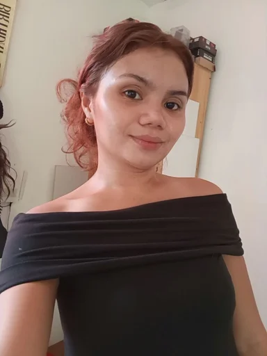 Ahra, 28
