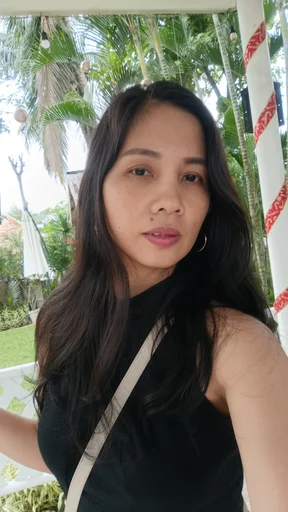 Rowena, 43