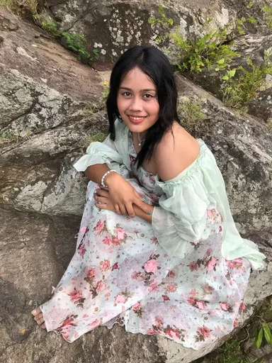 Mikiko, 18