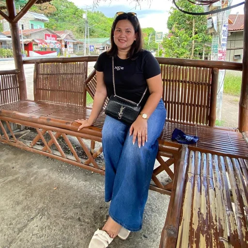 Jessa, 33