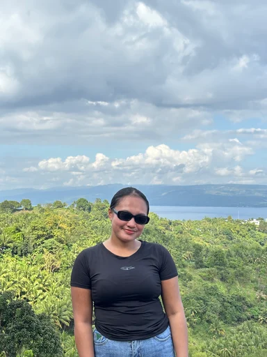 Shiela, 27