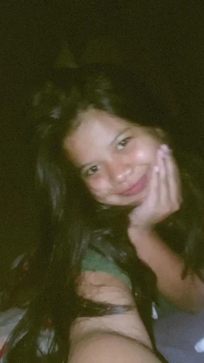 Rachel, 21