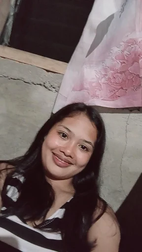 Bea, 21