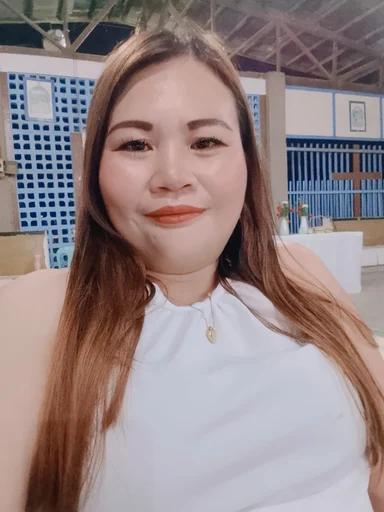 Jenny Lyn, 39