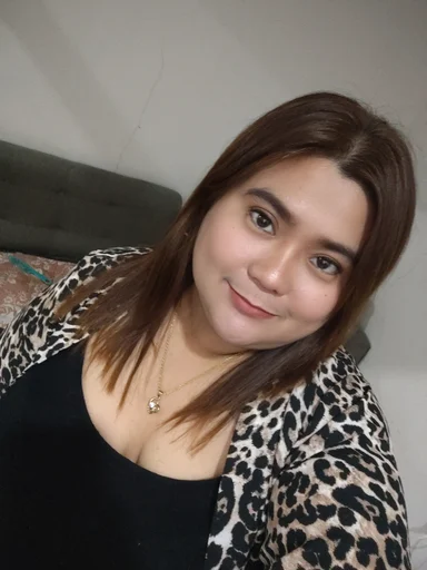 Kristine, 33