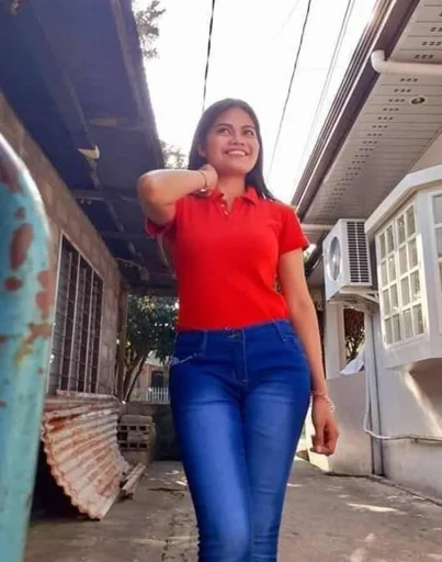 Merasol Ayala, 27