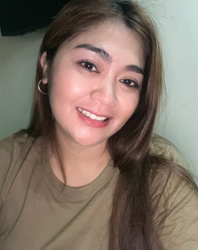 BethChai, 41