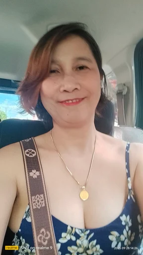 Marilou, 53