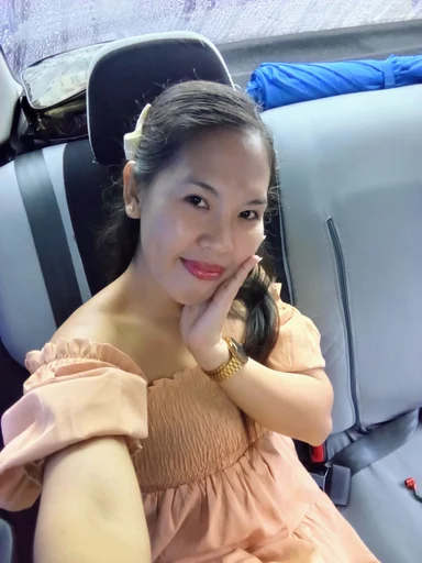 Fenniemay, 32