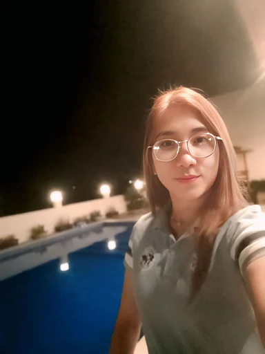 Jennifer, 42