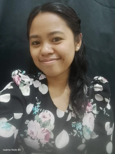 Noemi, 29