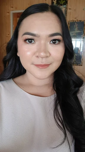 Kaye, 30