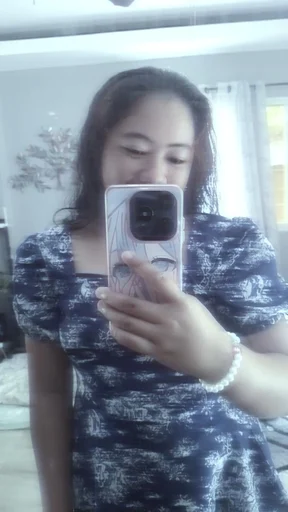 Janinemarie, 21