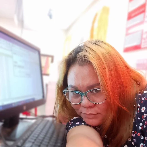 Vanie, 38