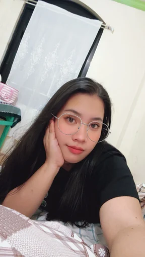 Maria Mae, 28