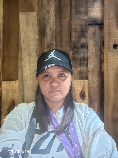 emarie, 34