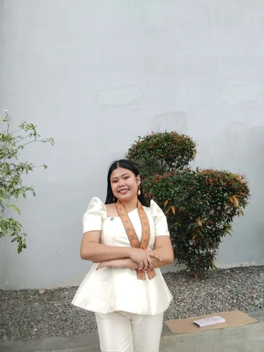 Ronabel, 23