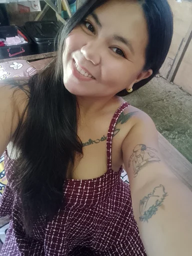 Johnna, 25
