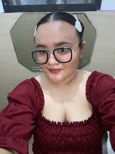 Nila, 25