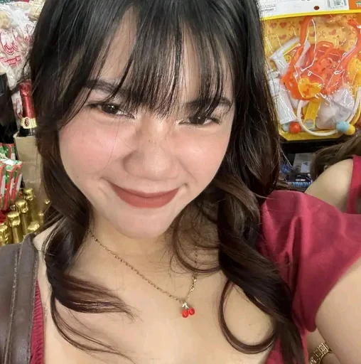 Queen Lovelyn, 22