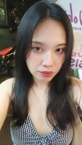 Florielyn, 25
