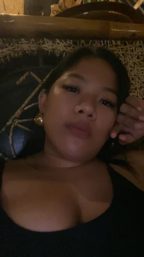 Ann, 23