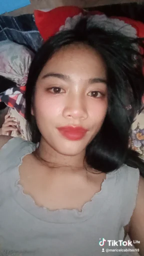 Maricel, 25