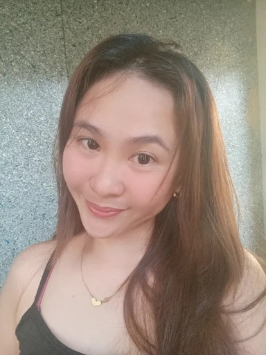 Geraldine, 33