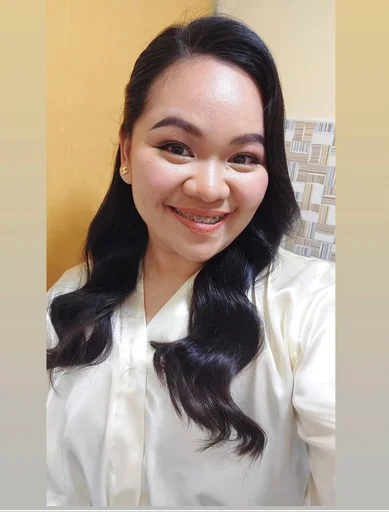 Ynah, 29