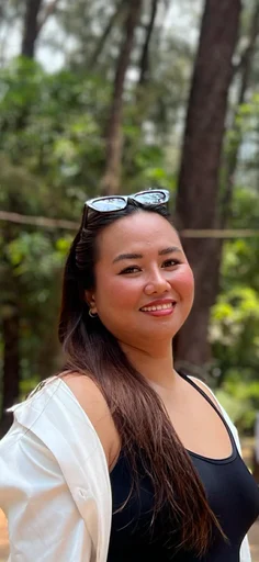Mae, 31