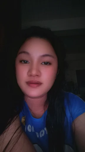 Glaiza, 24