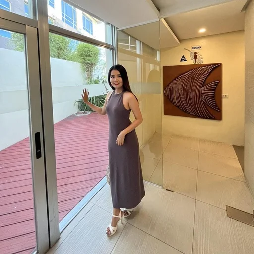 Mei Faye, 30