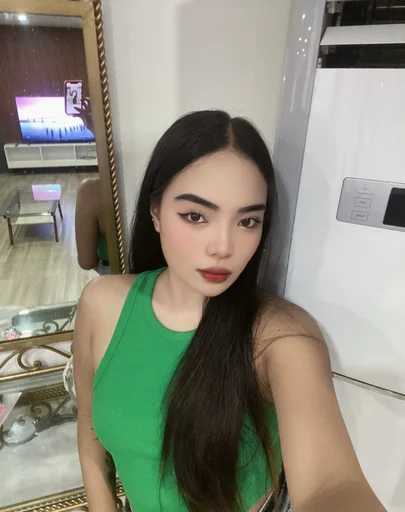 Jesseca, 23