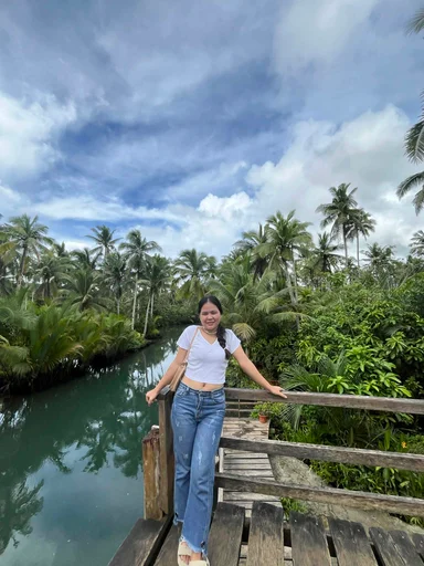 Rizalyn, 21