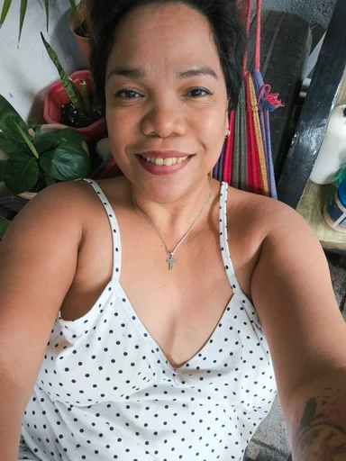 Ivy, 40